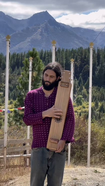 Tampura, uno de los instrumentos más pedidos.