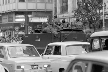 Tanques en las calles de Buenos Aires, el 24 de marzo de 1976