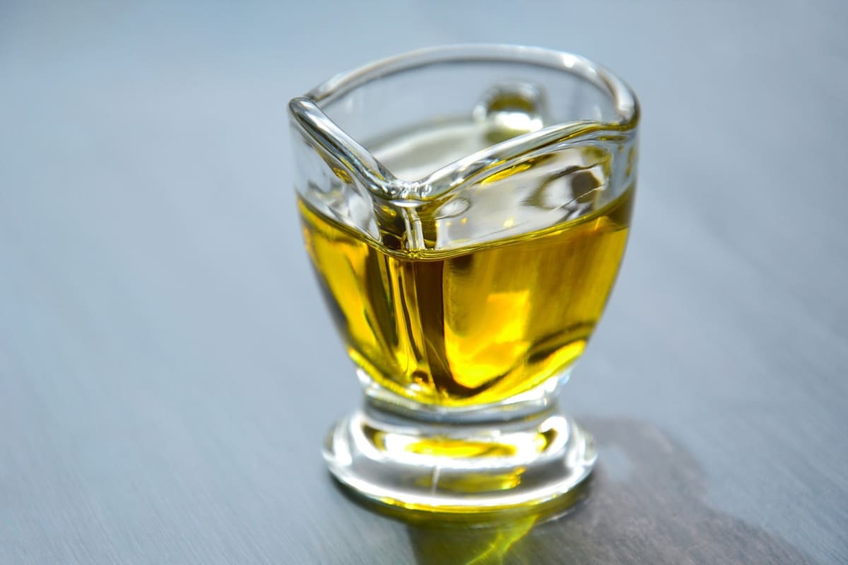 Tanto el aceite de soja como el de canola son muy útiles y versátiles para preparar distintas comidas (Foto ilustrativa: PIXABAY)