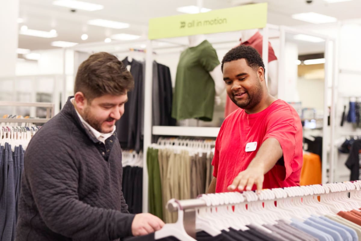 Target abre nuevas vacantes temporales para Navidad (target.com)