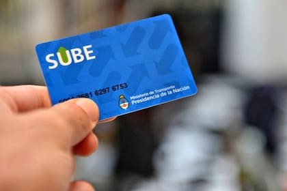 La tarifa plena sin subsidios del transporte público se aplicará de forma automática en la tarjeta SUBE