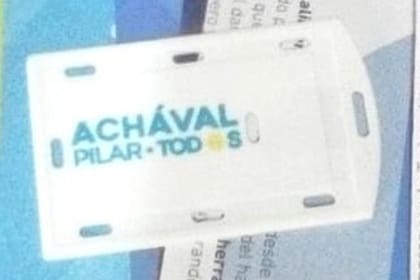 Algunos de los 12 mil beneficiarios de Pilar recibieron el tarjetero