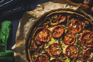 Tarta de tomates, espinacas y maíz