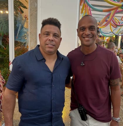 Tássio junto a Ronaldo