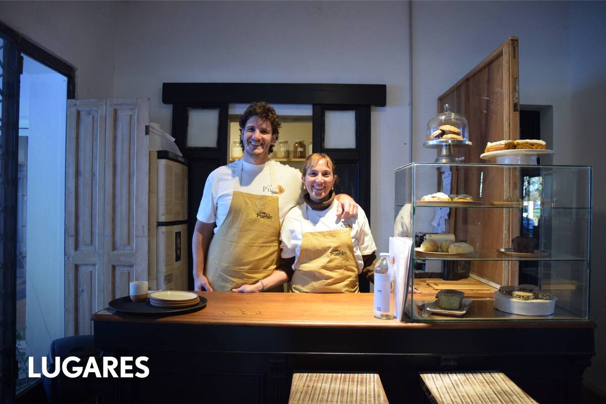 Tatán Videla y Feli Condesse Stanta, la pareja detrás de Café Pueblo.