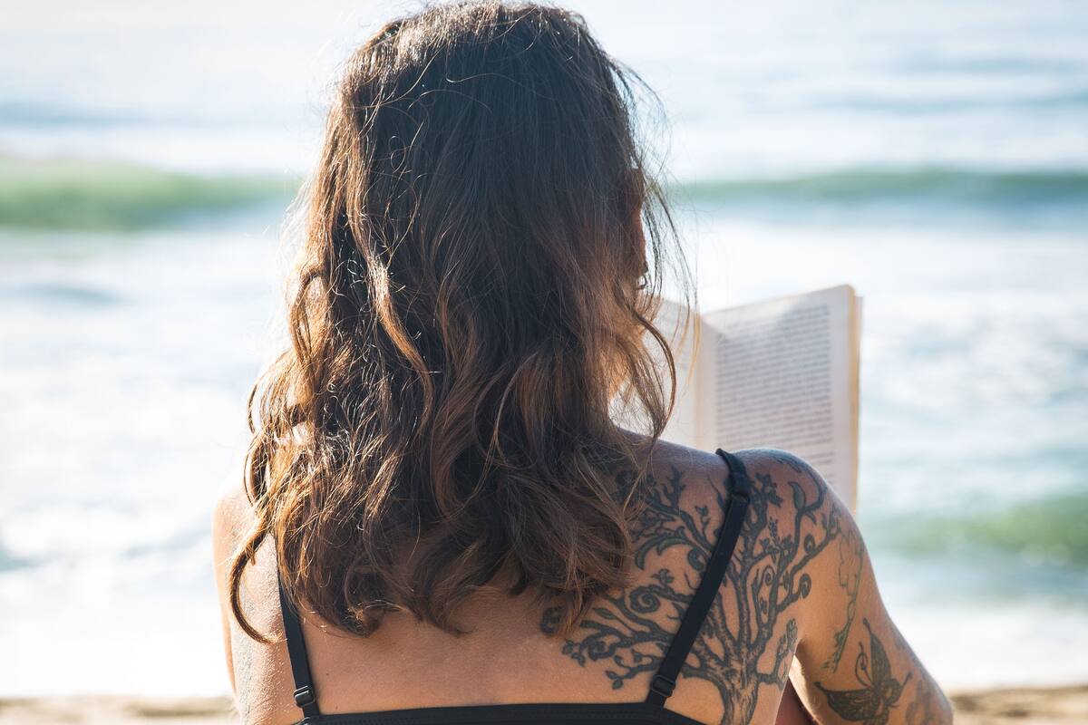 Tatuajes playeros en la playa de San Pancho.