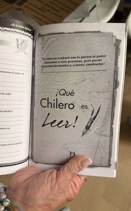 Tatyana Arévalo asegura que las novelas son los textos que más necesitan los migrantes detenidos