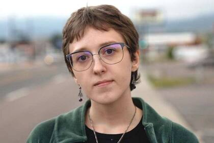 Taylor Little dice que, desde los 11 años, vio material gráfico en las redes sociales sin ningún tipo de advertencia.