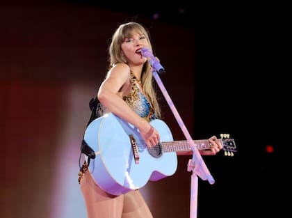 Taylor Swift es la artista musical con más fortuna del mundo.