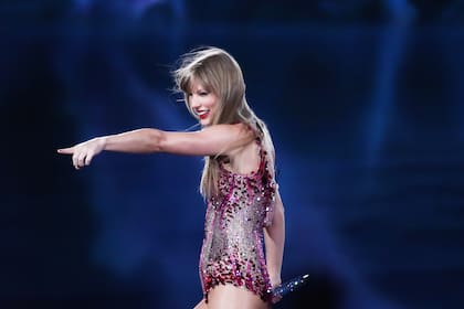 Taylor Swift no la pasa bien en Río de Janeiro: la muerte de una fan, el calor extremo y la posibilidad de una tormenta que vuelva a complicar el desarrollo de sus shows