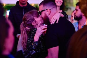 Taylor Swift y Travis Kelce en el after party del Super Bowl 2024