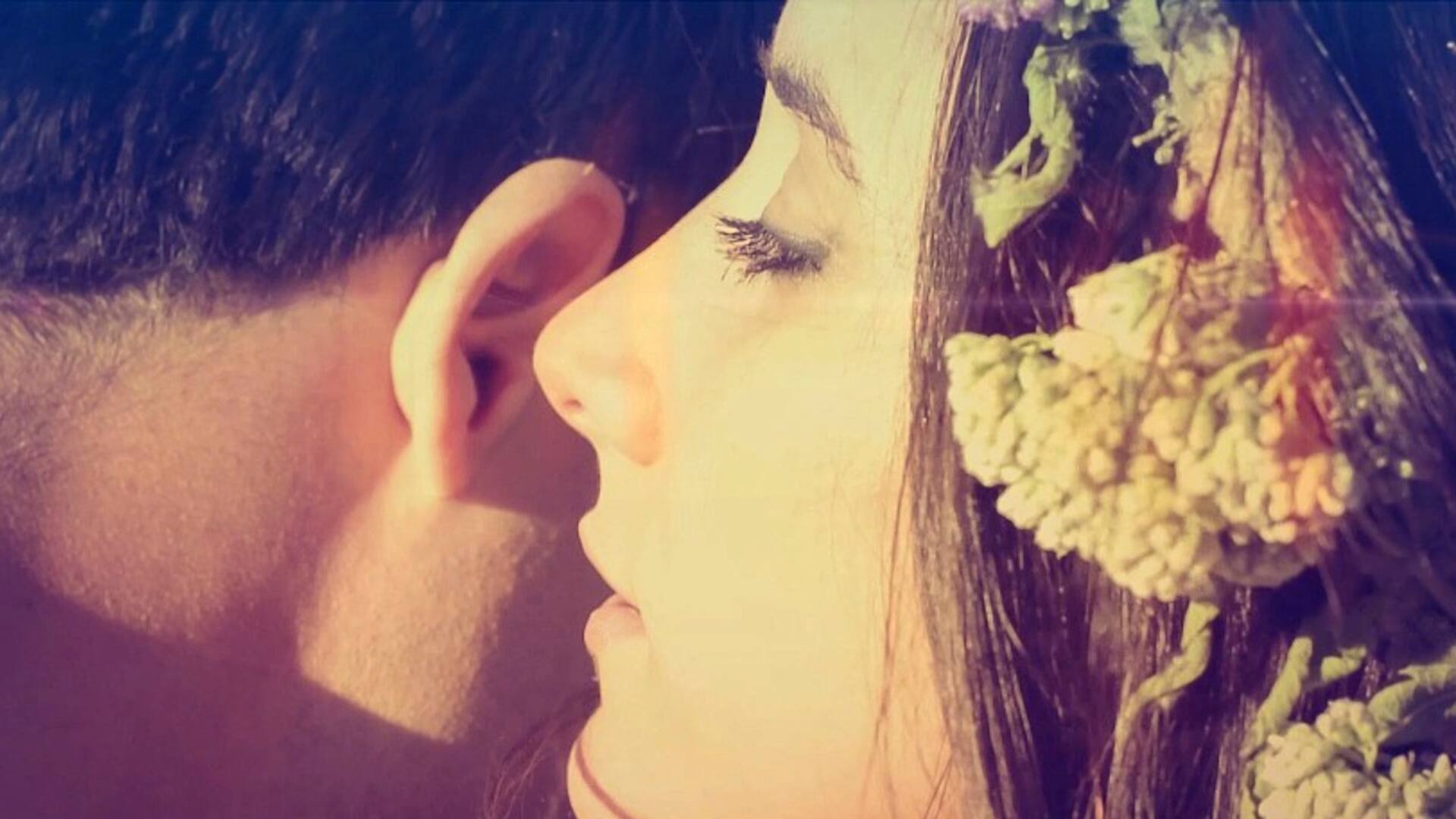 "Te amo".