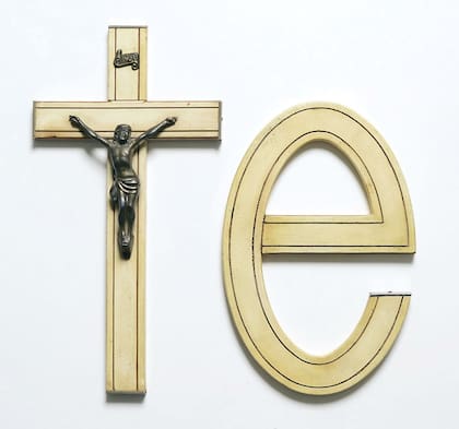 Te, crucifijo y madera, 2016