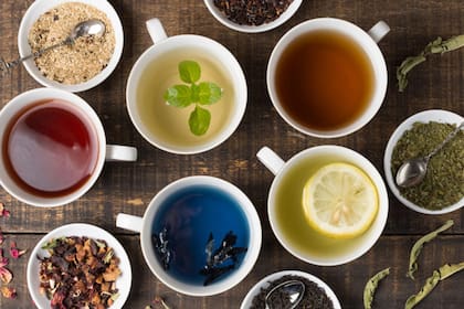 Té e infusión no son lo mismo: en qué se diferencian y por qué solemos usarlos como sinónimos.