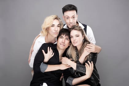 Te quiero, sos perfecto, cambiá, el regreso de un divertido musical, con Laura Oliva, Roberto Peloni, Florencia Otero y Agustín Sullivan