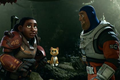 TEAMING UP – In Disney and Pixar’s “Lightyear,” Izzy Hawthorne (voice of Keke Palmer), the eager leader of a team of cadets called the Junior Zap Patrol, teams up with Buzz Lightyear (voice of Chris Evans) and his dutiful robot companion, Sox (voice of Peter Sohn), on a mission to figure out exactly what—or who—is behind a mysterious alien spaceship hovering above their planet. Directed by Angus MacLane (co-director “Finding Dory”) and produced by Galyn Susman (“Toy Story That Time Forgot”), the sci-fi action-adventure opens in U.S. theaters on June 17, 2022. © 2022 Disney/Pixar. All Rights Reserved.