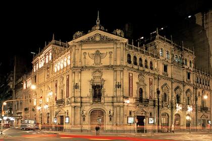 Teatro Cervantes, la primera sala pública que apostó al streaming como respuesta a la situación actual