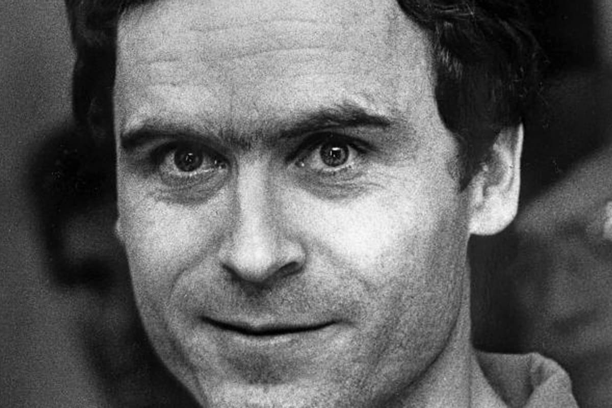 Ted Bundy tenía 42 años cuando ejecutaron su sentencia de muerte.