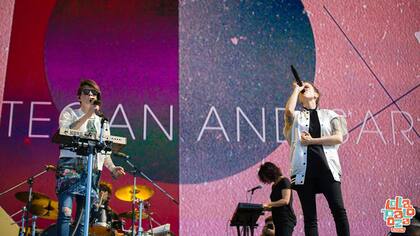 Tegan And Sara en el Main Stage 1