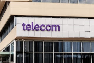 Telecom propone a una empresa para cederle 6 millones de clientes móviles