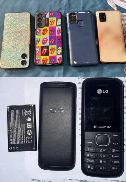 Teléfonos móviles de distintos modelos, incluidos aparatos básicos y smartphones, utilizados para concretar las estafas