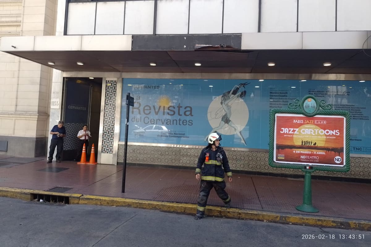 Temblor en el piso 10 de un anexo al teatro Cervantes