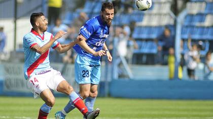 Temperley y Arsenal empataron en el Sur