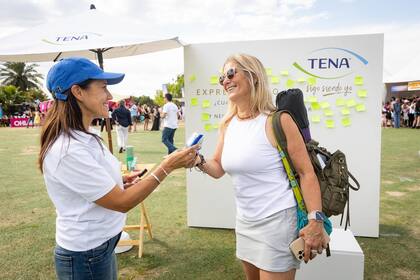 TENA también repartió muestras de producto durante el festival dedicado al bienestar general.