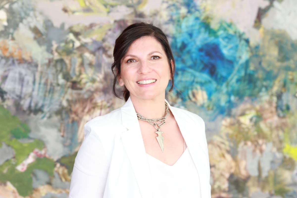 "Tendríamos que tener políticas sectoriales, con el apoyo fundamental del gobierno, que se puedan anclar con iniciativas como éstas", opina la presidenta de arteba Fundación