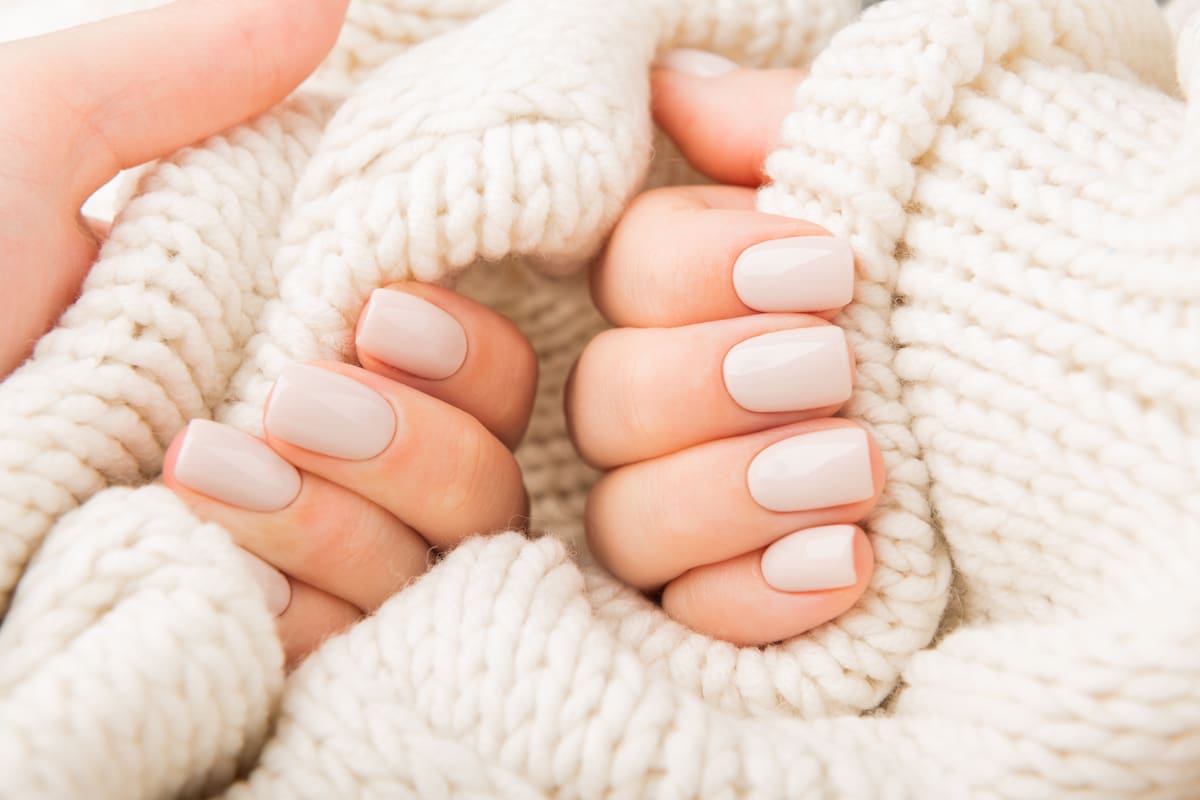 Tener las manos prolijas y arregladas siempre es un gran placer. Opciones clásicas y actuales para embellecerlas aprovechando los descuentos de Club LA NACION.