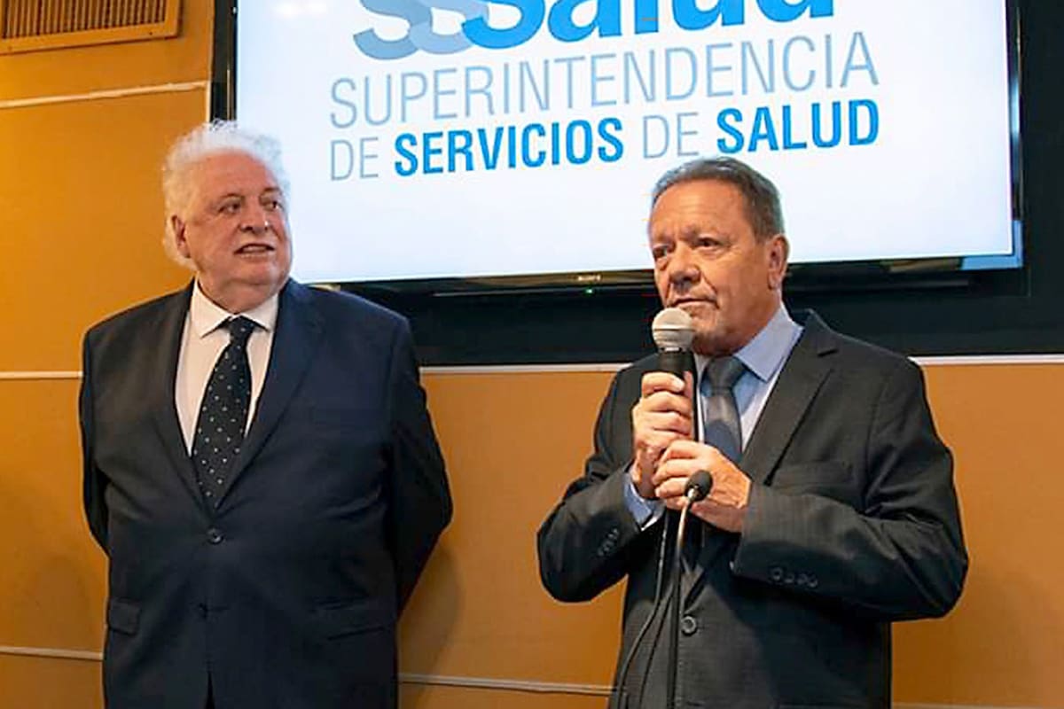 Tenía 71 años, falleció de un infarto, y había asumido su cargo respaldado por el exministro de Salud que renunció luego del escándalo del vacunatorio VIP