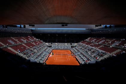Tenistas a oscuras en el Abierto de Madrid: partidos suspendidos por masivo apagón eléctrico