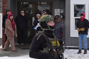 Tensión en las calles de Minneapolis, luego de la muerte de un manifestantes a manos de un agente de la Patrulla Fronteriza