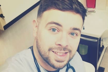 Teo Silva visibilizó desde su cuenta de Twitter el drama que viven miles de médicos