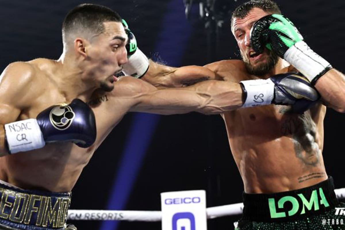 Teofimo López venció a Vasily Lomachenko con un fallo que despertó polémicas