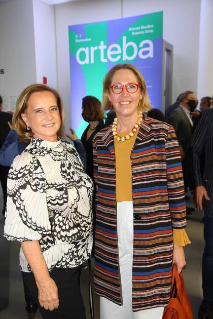 Teresa Bulgheroni, presidenta de Fundación Malba, y Sofia Weil de Speroni, del Consejo de Administración de arteba