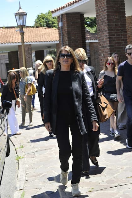 Teresa Calandra, otra de las figuras que se acercó a la Chacarita a darle el pésame a la familia Giordano