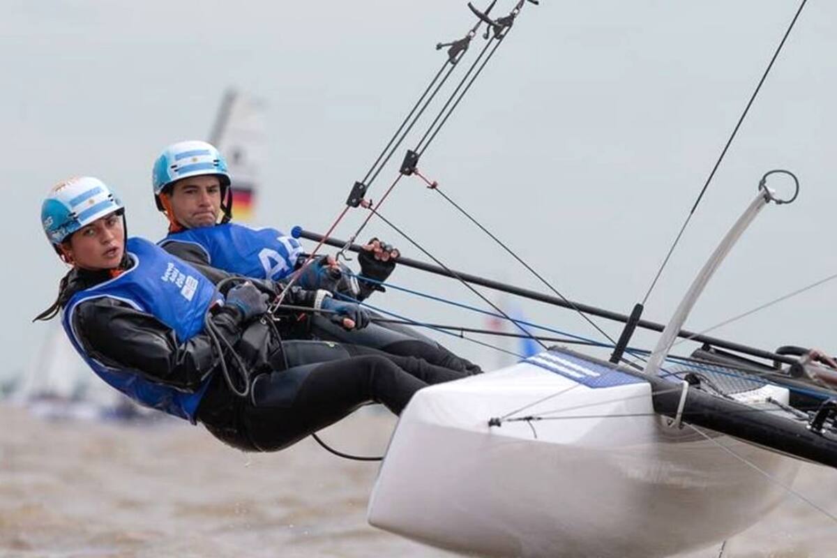 Teresa Romairone y Dante Cittadini, en plena competencia en el Nacra 15