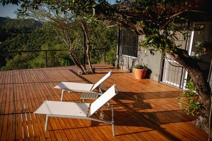 Terraza con vista privilegiada del valle.