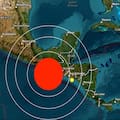 Un fuerte sismo sacude Guatemala, México y El Salvador y se activa una alerta de tsunami