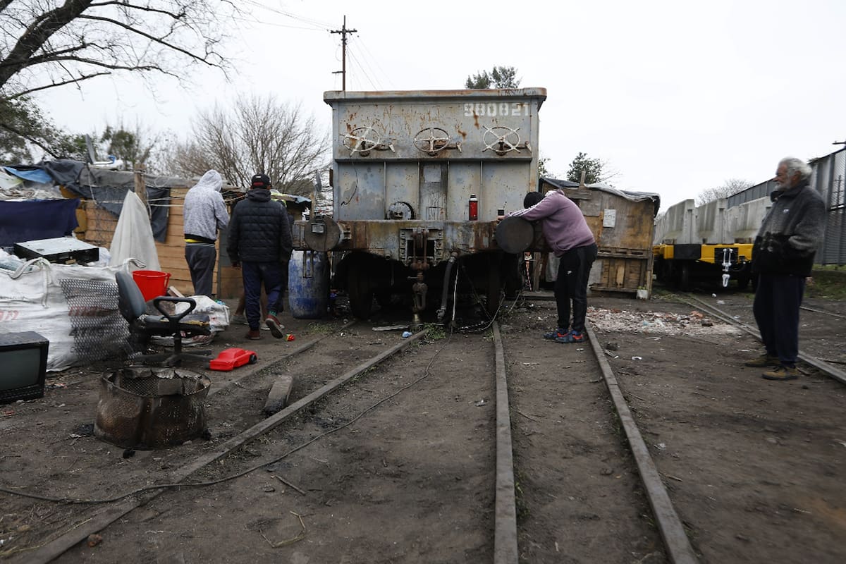 Terrenos ferroviarios tomados en Victoria, en el Ramal Mitre