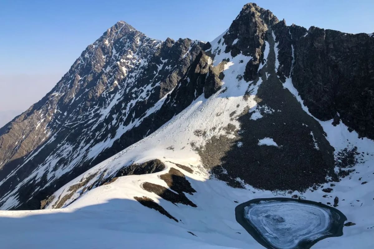 Terror en el lago: hallaron un cementerio submarino secreto con más de 800 cuerpos