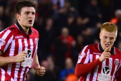 Terry Kennedy supo copartir dupla con Harry Maguire, actual defensor del Manchester United y la Selección Inglesa de Fútbol