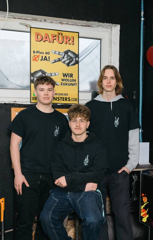 Tesla quiere expandir su fábrica en las afueras de Berlín y los jóvenes comenzaron una acción social para respaldarla, ante la oposición de los mayores de 50 años