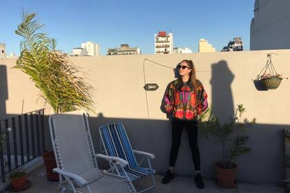 Tessa, bajo el cielo porteño.