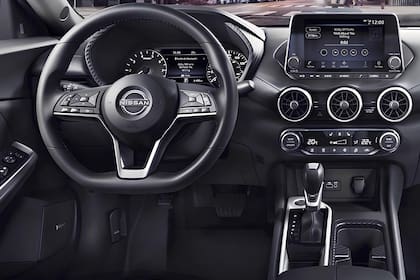 TEST Nissan Sentra 2024