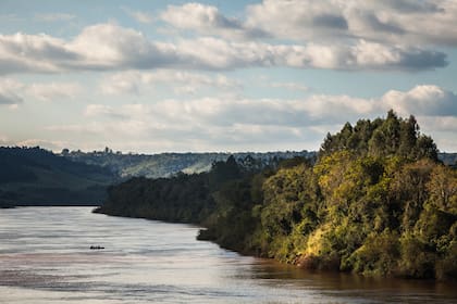 El Soberbio, vista del río Uruguay. Misiones.