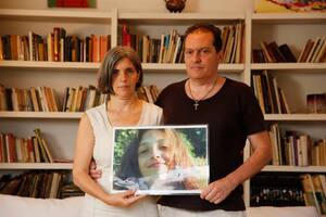 Testimonios de experiencias de los padres de Lola Chomnalez, Adriana Belmote y Diego Chomnalez.