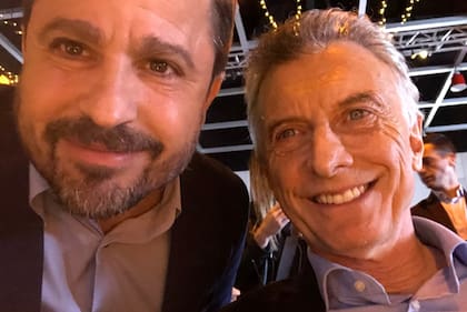 Tetaz y Macri
