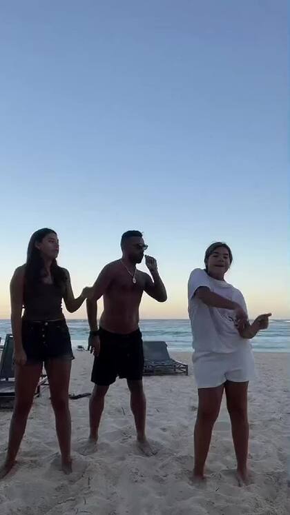 Tevez se animó al challenge del Duki